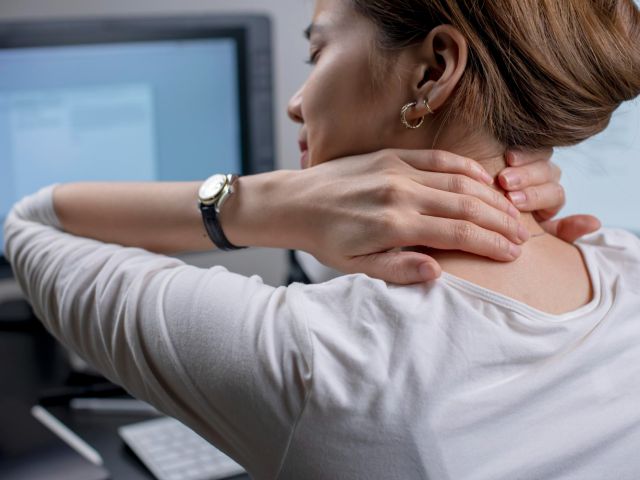 Fibromiyalji ve Boyun Fıtığı İçin Hangi Magnezyum ve Kolajeni Önerirsiniz?